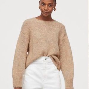 H&M || Camel Knit Crew Neck Sweater